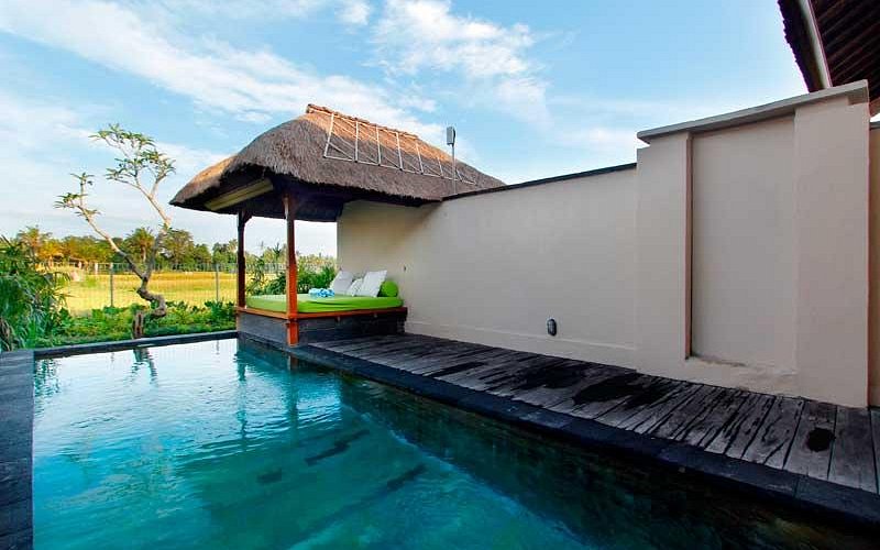 Alam Puisi Villa or Similar